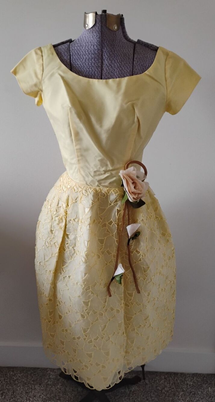 1950’s Dress Womens Yellow Lace Cocktail Wedding Statement Teen Dress XS Elegant